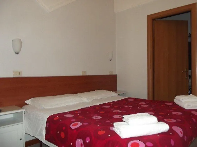 Merulana Star Rome 3*,  Italy